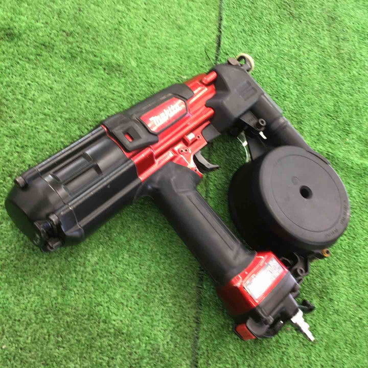 ★マキタ(makita) 高圧エアネジ打ち機 AR411HR【桶川店】