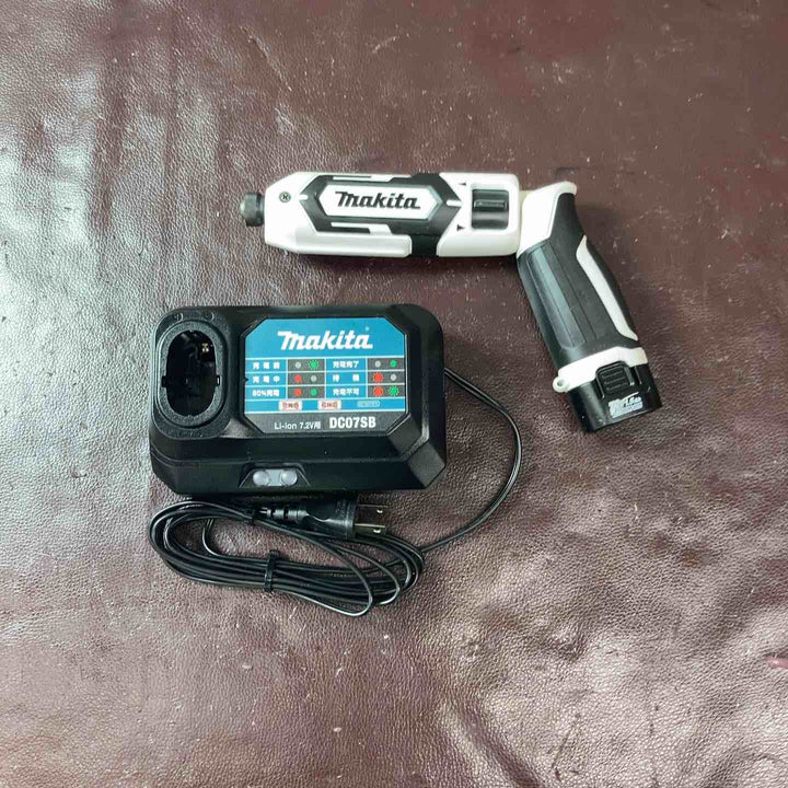 【中古品】☆マキタ(makita) コードレスペンインパクトドライバー TD022DZW バッテリー・充電器付属【東大和店】