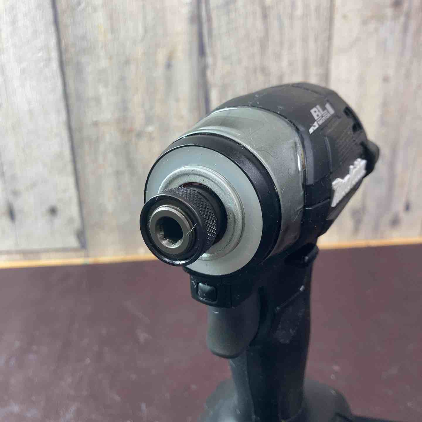 中古品】マキタ(makita) コードレスインパクトドライバー TD173DRGXB