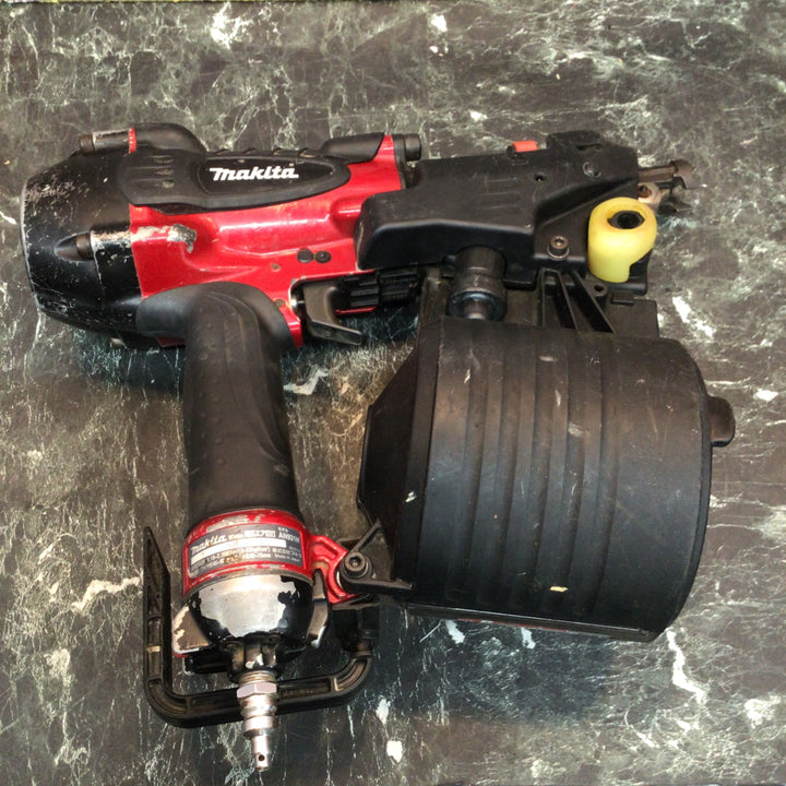 ★マキタ(makita) 高圧エア釘打ち機 AN931H【八潮店】