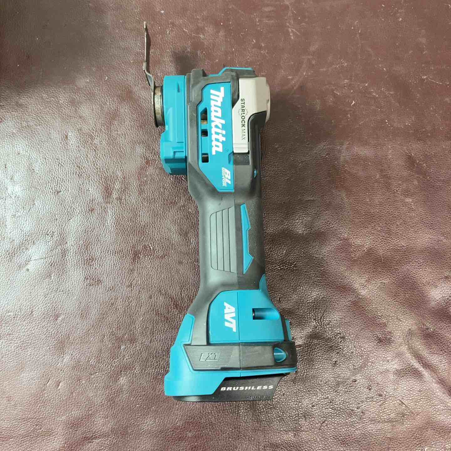 中古品】マキタ(makita) コードレスマルチツール TM52DZ バッテリー