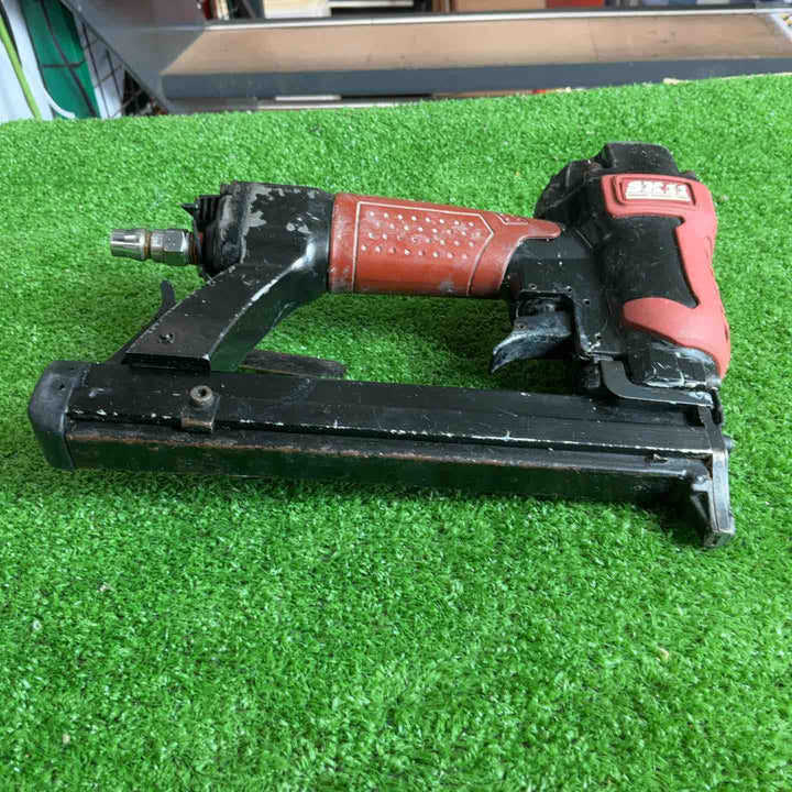 ◇SK11  常圧エアタッカ SA-T425-Z1【草加店】