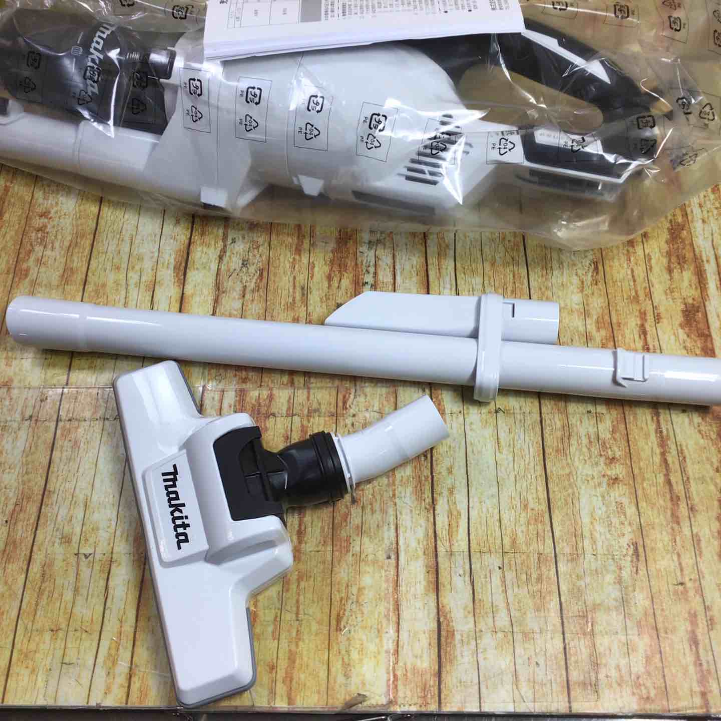 マキタ(makita) コードレスクリーナー CL286FDRFW【川崎店】 – アクト