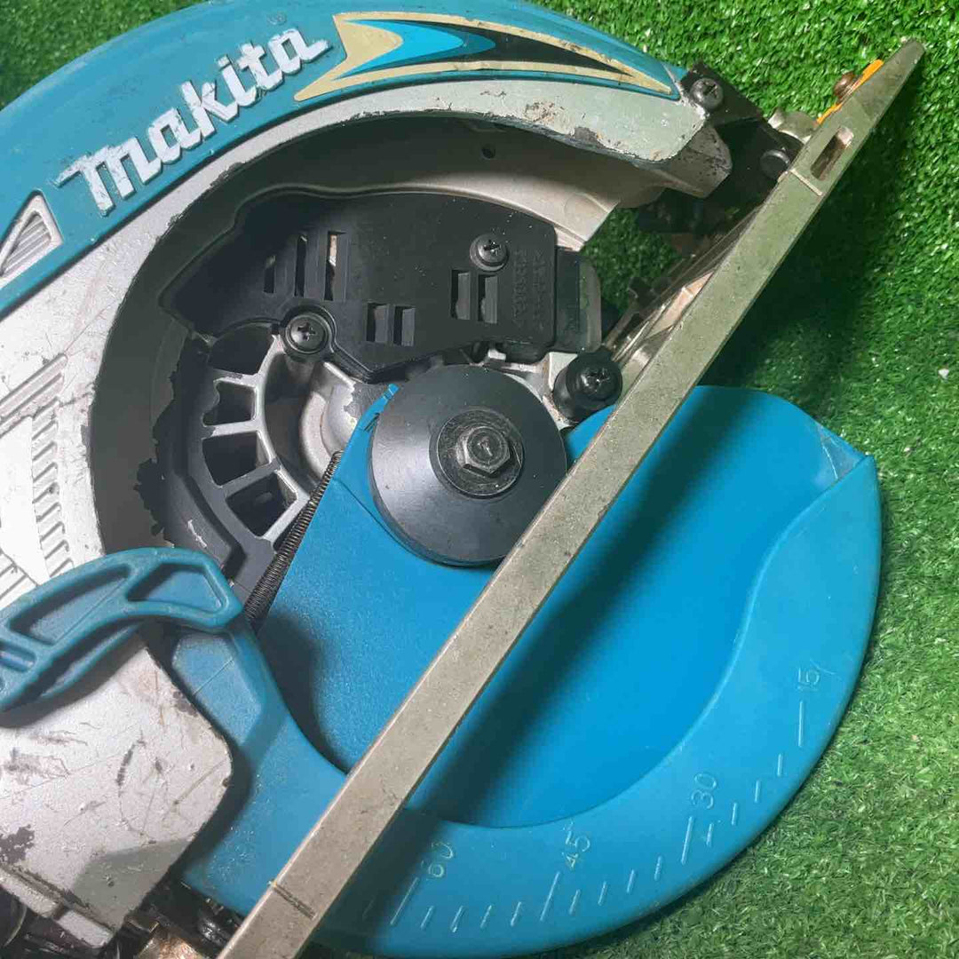 【中古品】マキタ(makita) 丸のこ 5837BA【藤沢店】