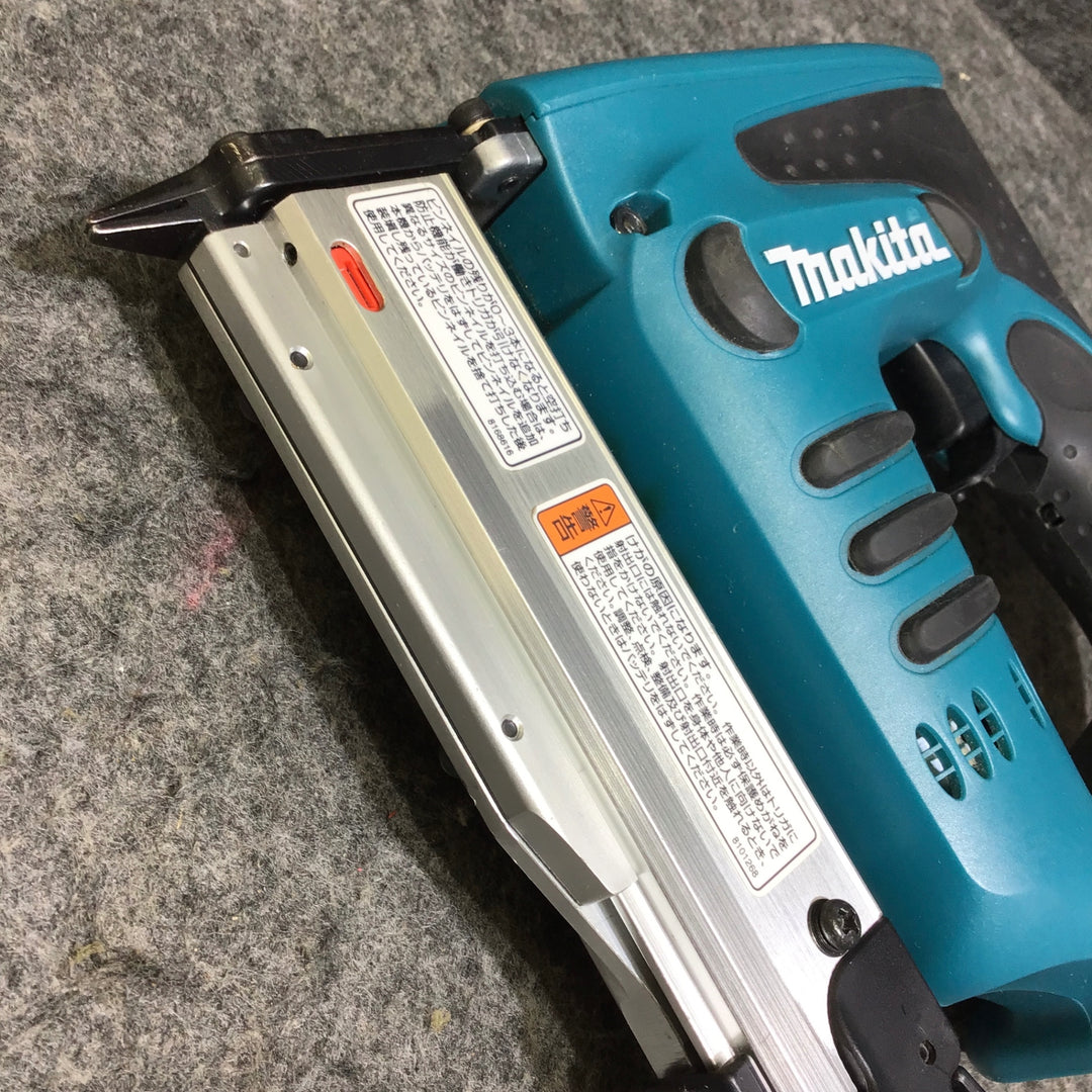 〇マキタ(makita) コードレスピンネイラ PT350DZK【桶川店】