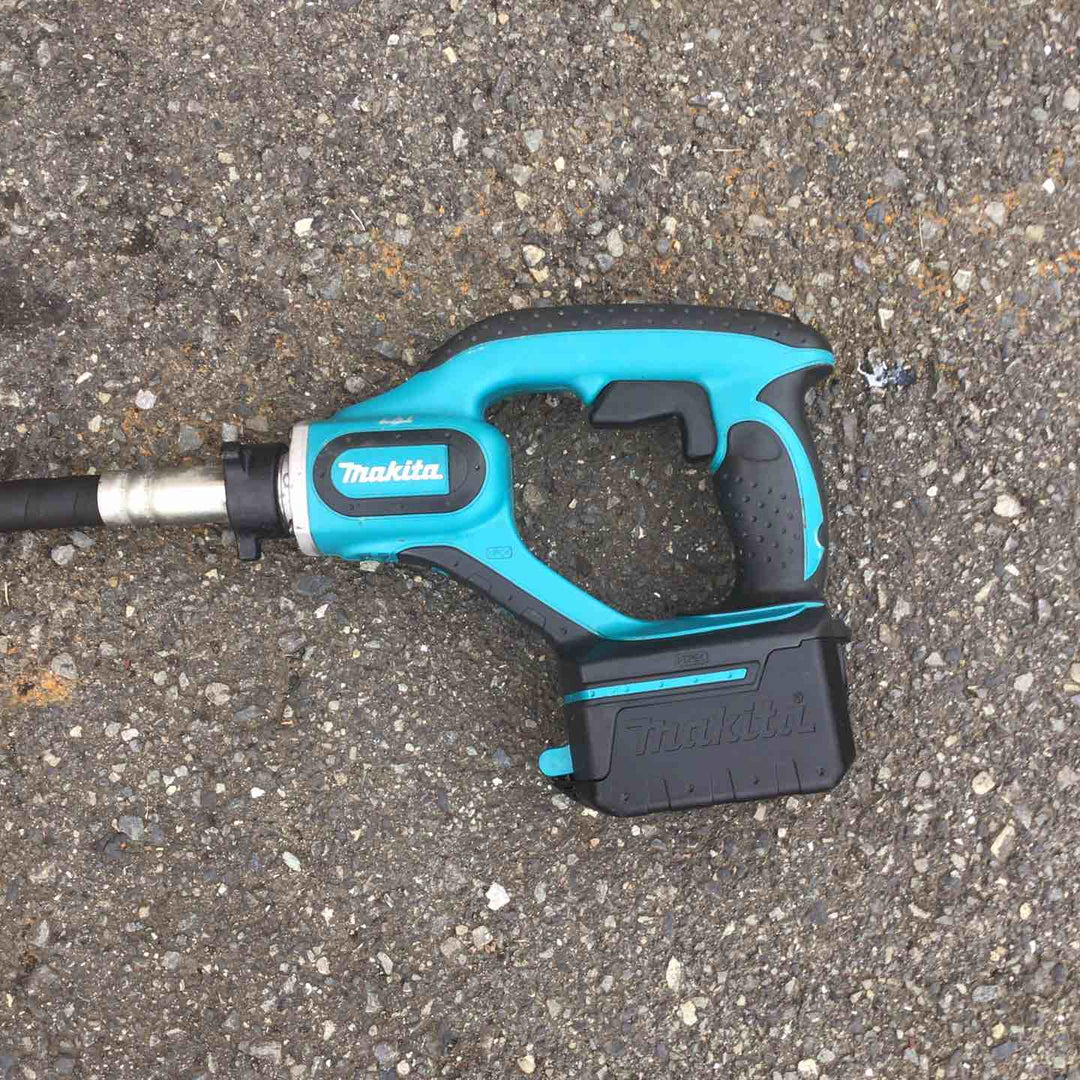 【店頭受取り限定】◇マキタ(makita) コンクリートバイブレータ VR440DZ【町田店】