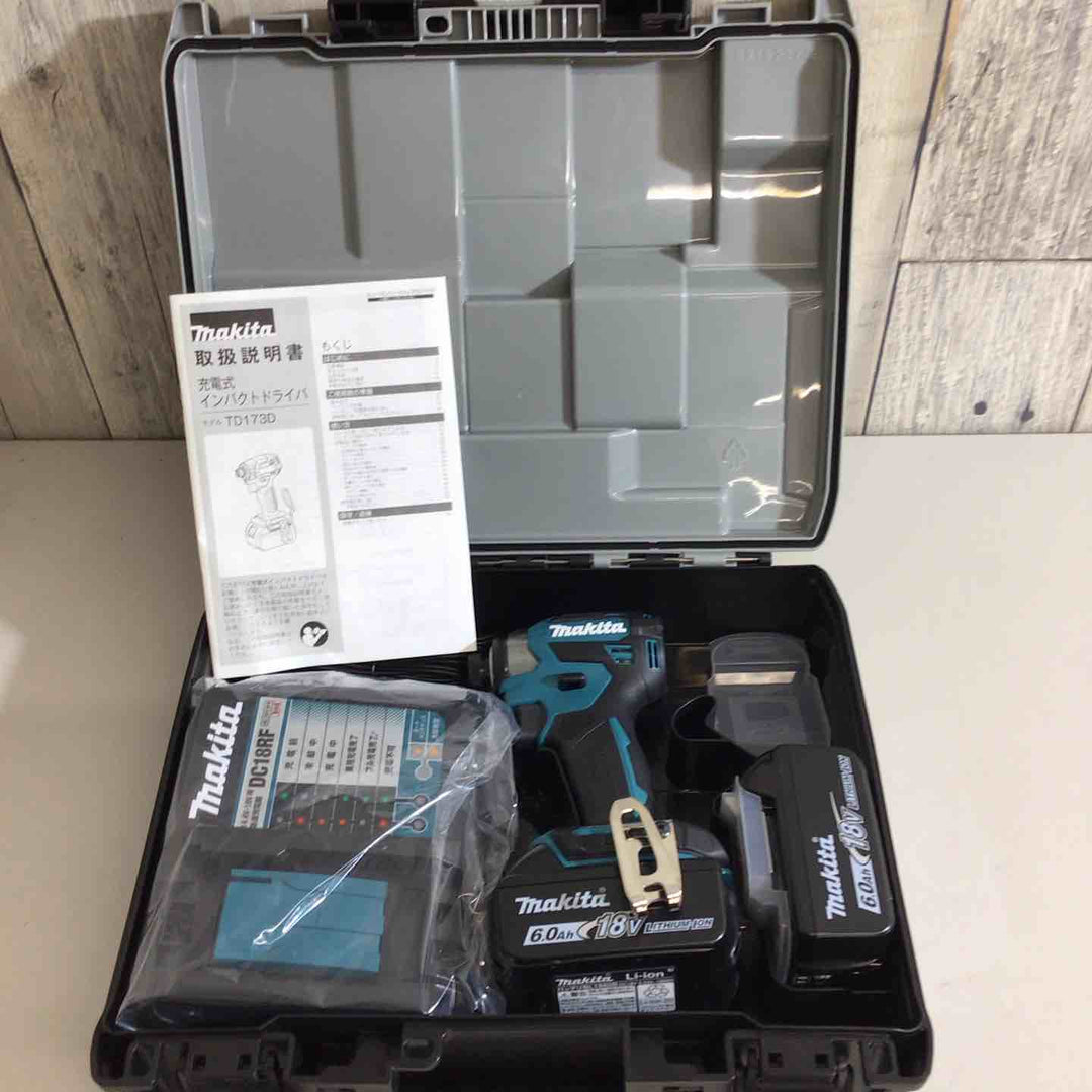 【未使用品】★純正バッテリー2個&充電器付き フルセット★マキタ(makita) コードレスインパクトドライバー TD173DRGX ブルー 青【戸田店】