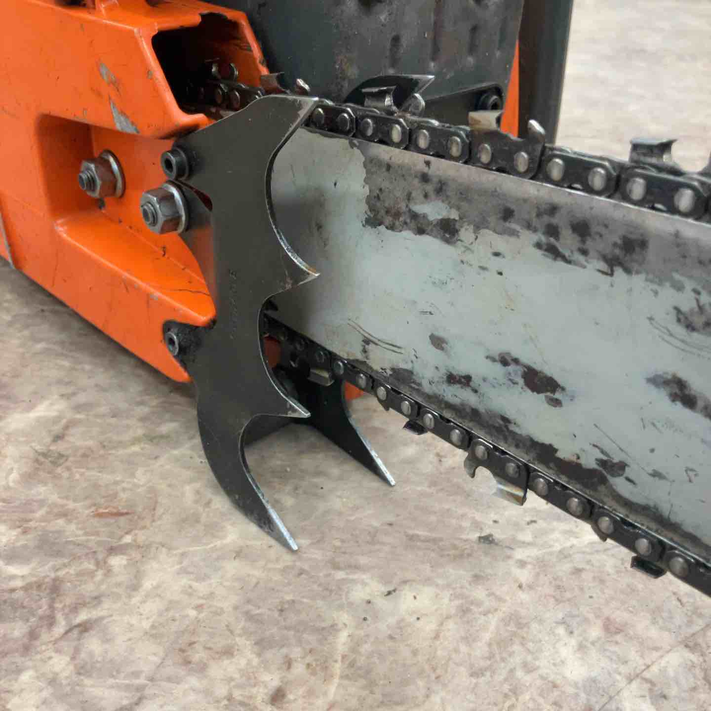 店頭受取り限定】◇ハスクバーナ(Husqvarna) XPチェンソー 395XP