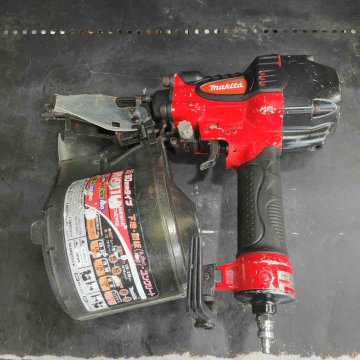 ★マキタ(makita) 高圧エア釘打ち機 AN911H【草加店】