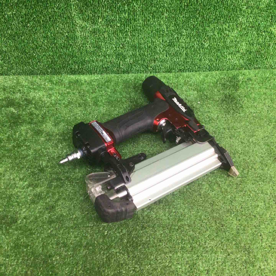 【中古品】 マキタ/makita 高圧フィニッシュネイラ AF551H 【鴻巣店】