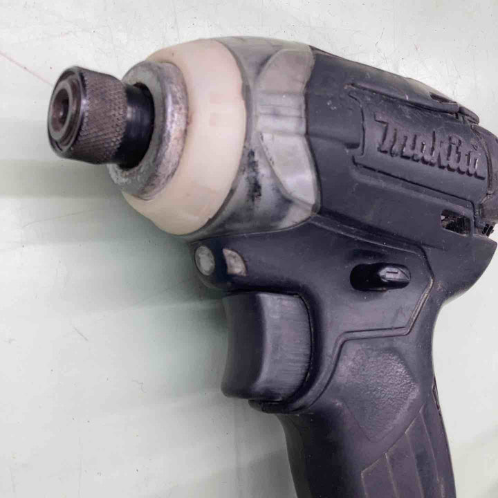 ☆マキタ(makita) コードレスインパクトドライバー TD147DZB　軸ブレ有　【越谷店】