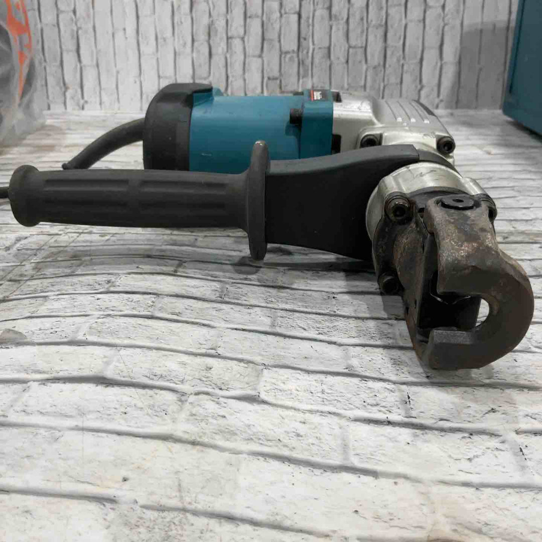 ★マキタ(makita) 電動ハンマ HM0830【川口店】