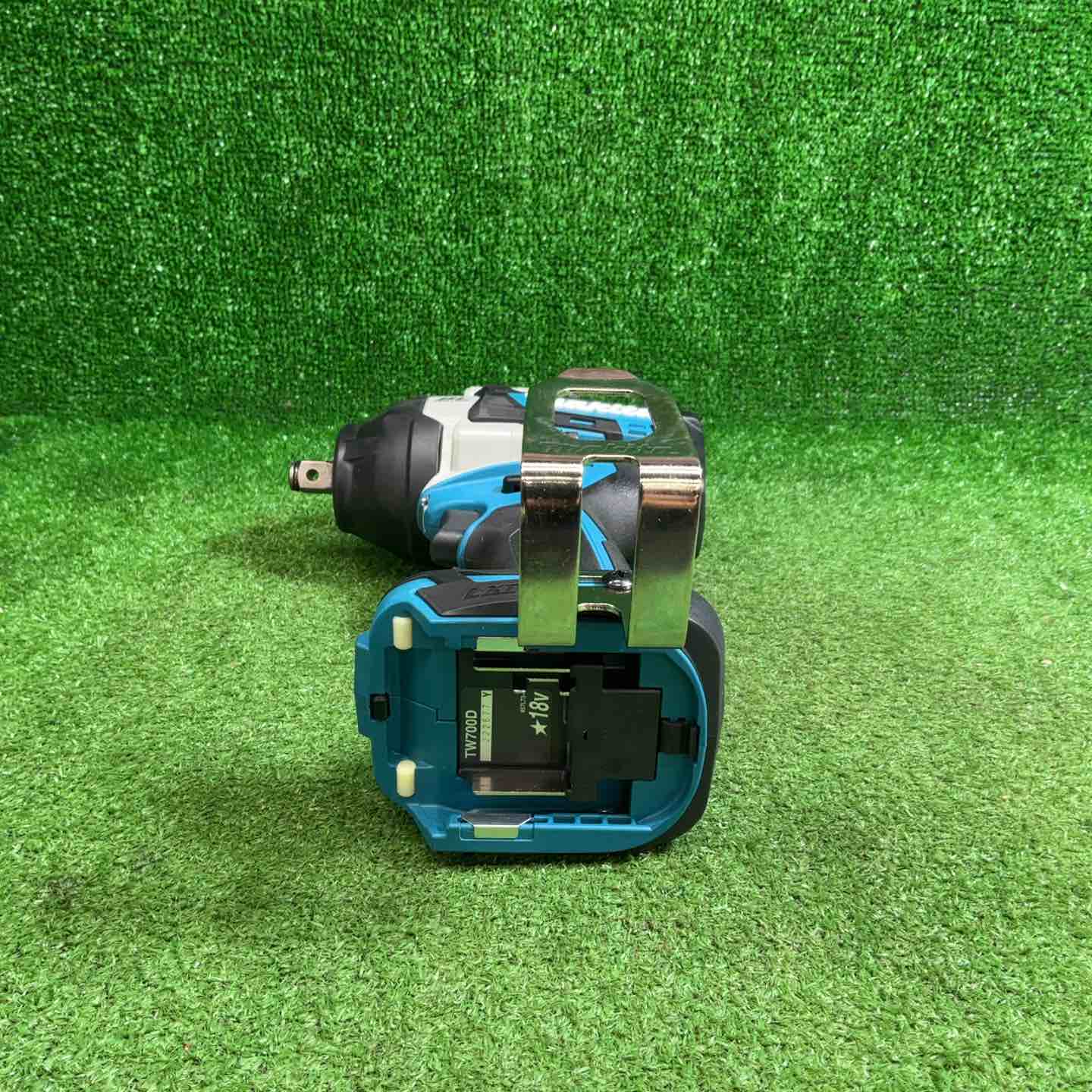 美品】 【藤沢店】 マキタ(makita) コードレスインパクトレンチ