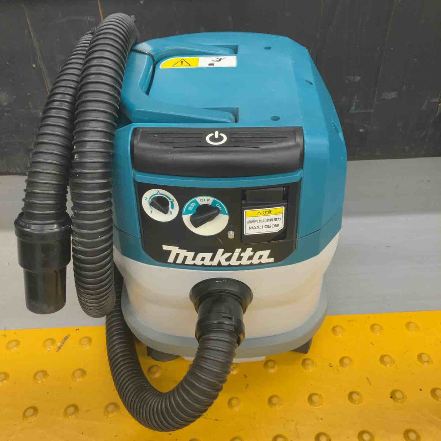 ☆マキタ(makita) 集じん機 乾湿両用 VC1520【戸田店】 – アクトツール