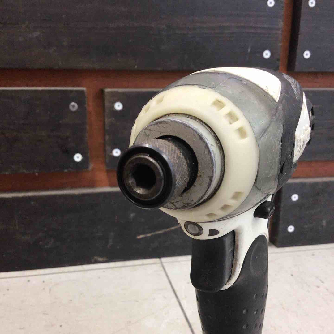 【現状品】 マキタ/makita コードレスインパクトドライバー  TD133DZW 【鴻巣店】