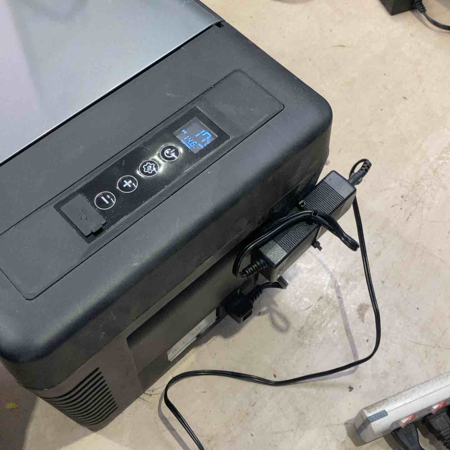 店頭受取り限定】メーカー不明 保冷庫 冷温庫 保冷温庫【町田店