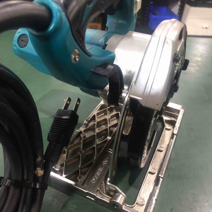 ★マキタ(makita) 電気マルノコ 5230【川口店】
