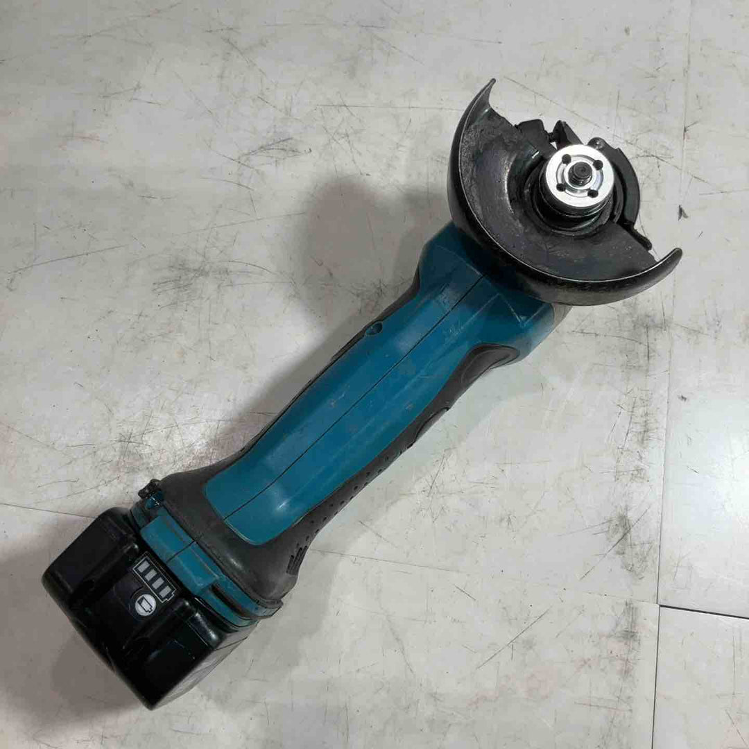 ☆マキタ(makita) 100mmコードレスディスクグラインダー GA400DRF 14.4V 動作確認済み【川口店】