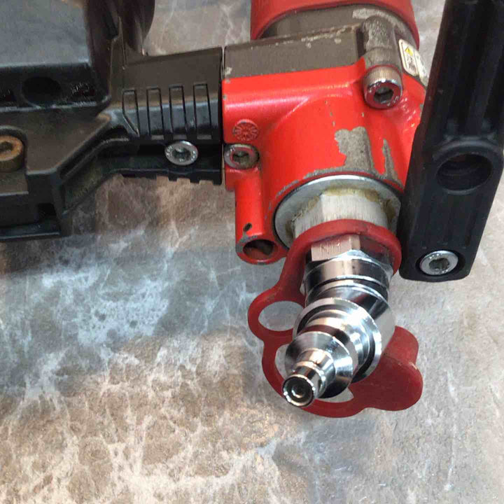 マックス(MAX) 高圧エアネジ打ち機 HV-R41G4 DIY 木 下地 薄鋼板 マガジン 隅打ち 大工 ビス ボード 【越谷店】