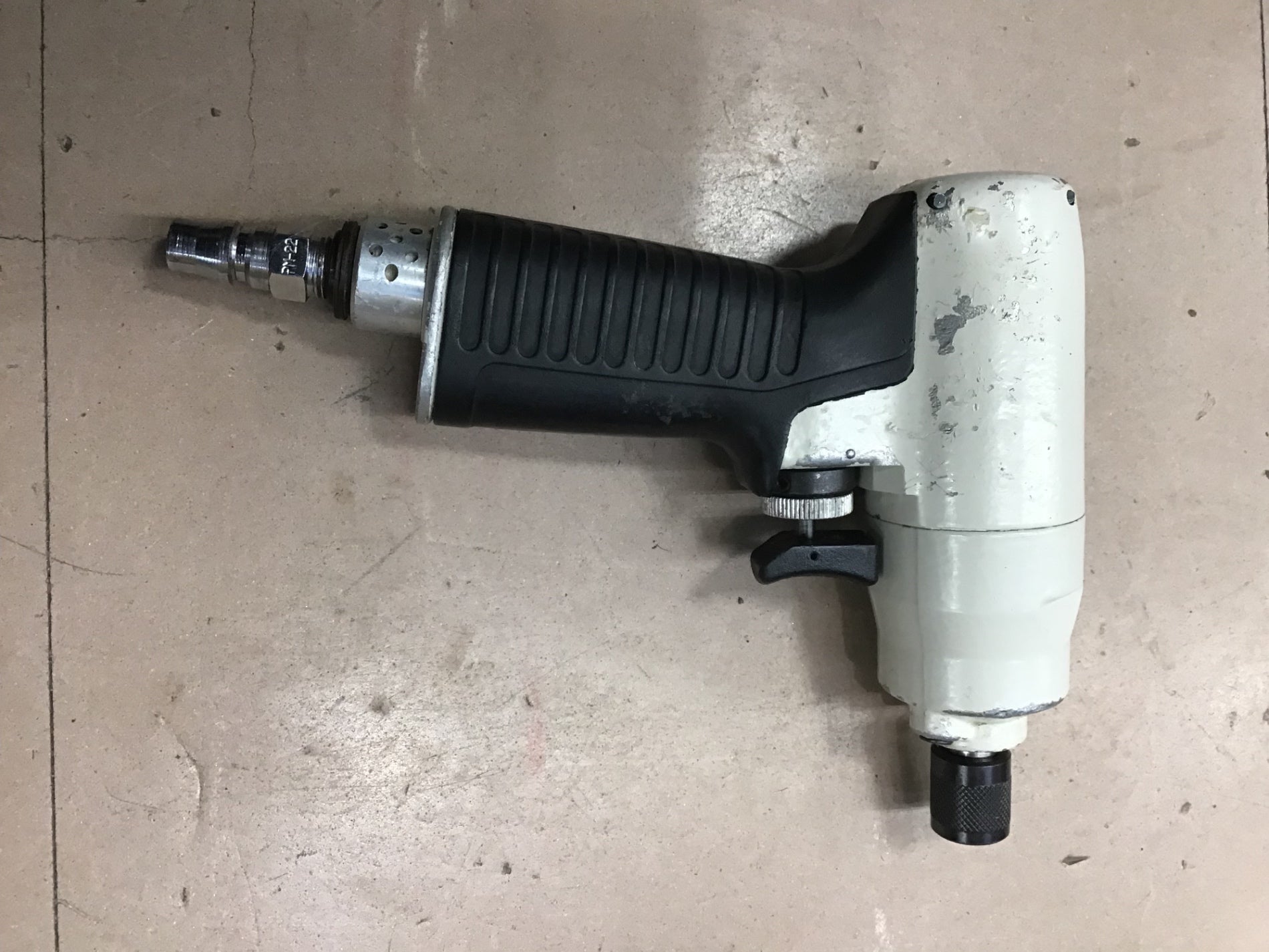 マキタエアインパクト AD603 マキタ makita エアインパクトドライバ AD603 \u203b長期保管品の中古 中古A