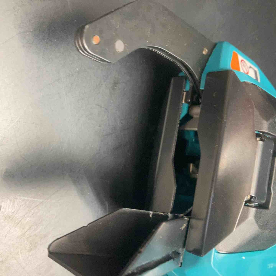 【未使用品(店頭展示品)】マキタ(makita) コードレス鉄筋結束機 リバータイア TR001GZK 動作確認済み【川越店】