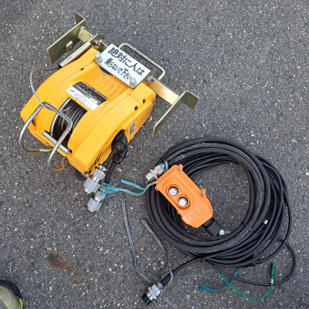 【店頭受取り限定】トーヨーコーケン TKK ベビーウインチ 電動ウインチ 荷揚げ機 瓦揚げ機 TK62＋JA-4BX 60kg【岩槻店】