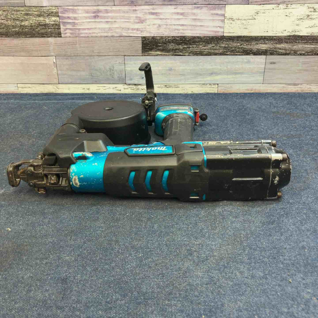 ★マキタ(makita) 高圧エアネジ打ち機 AR411HRM【八潮店】