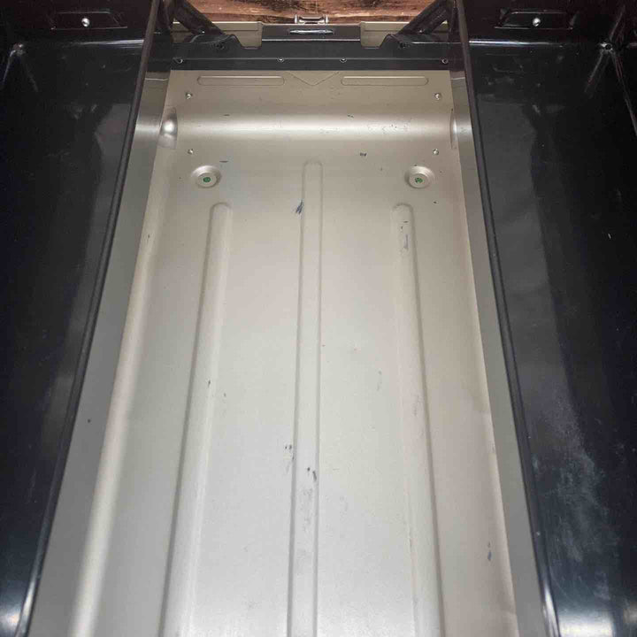 KTC 両開きメタルケース メタリックシルバー EK-1A【川越店】