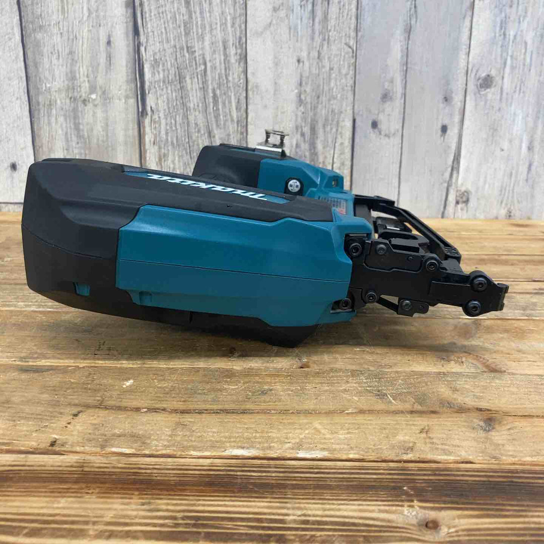 【中古美品】 ★マキタ(makita) コードレスフロアタッカ ST003GZ 【東大和店】