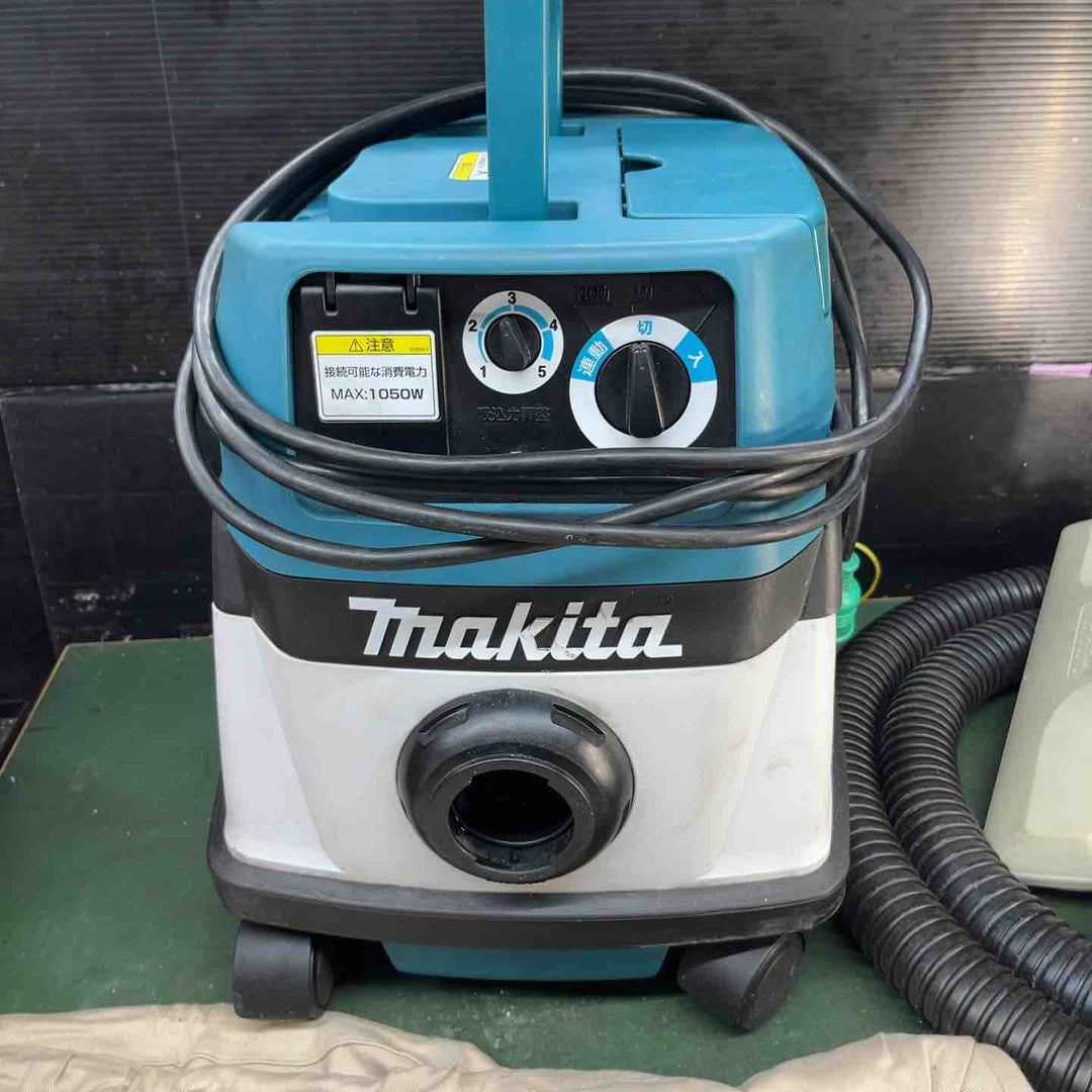 ★マキタ(makita) 集じん機 乾湿両用 483(P)集塵袋、ホース付属【戸田店】