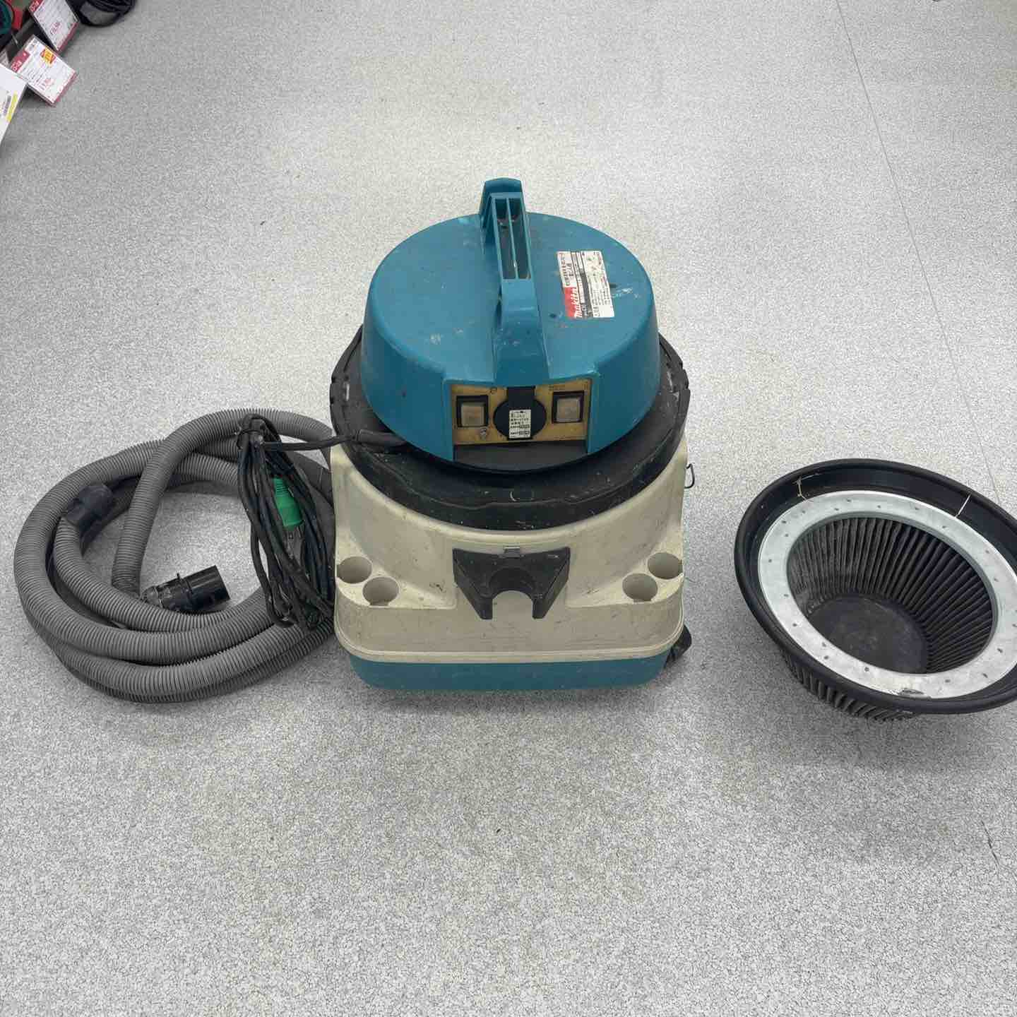 ◇マキタ(makita) 連動付き乾式専用集じん機 436(P)【八潮店】 ◇マキタ(makita) 連動付き乾式専用集じん機 436(P)【八潮店
