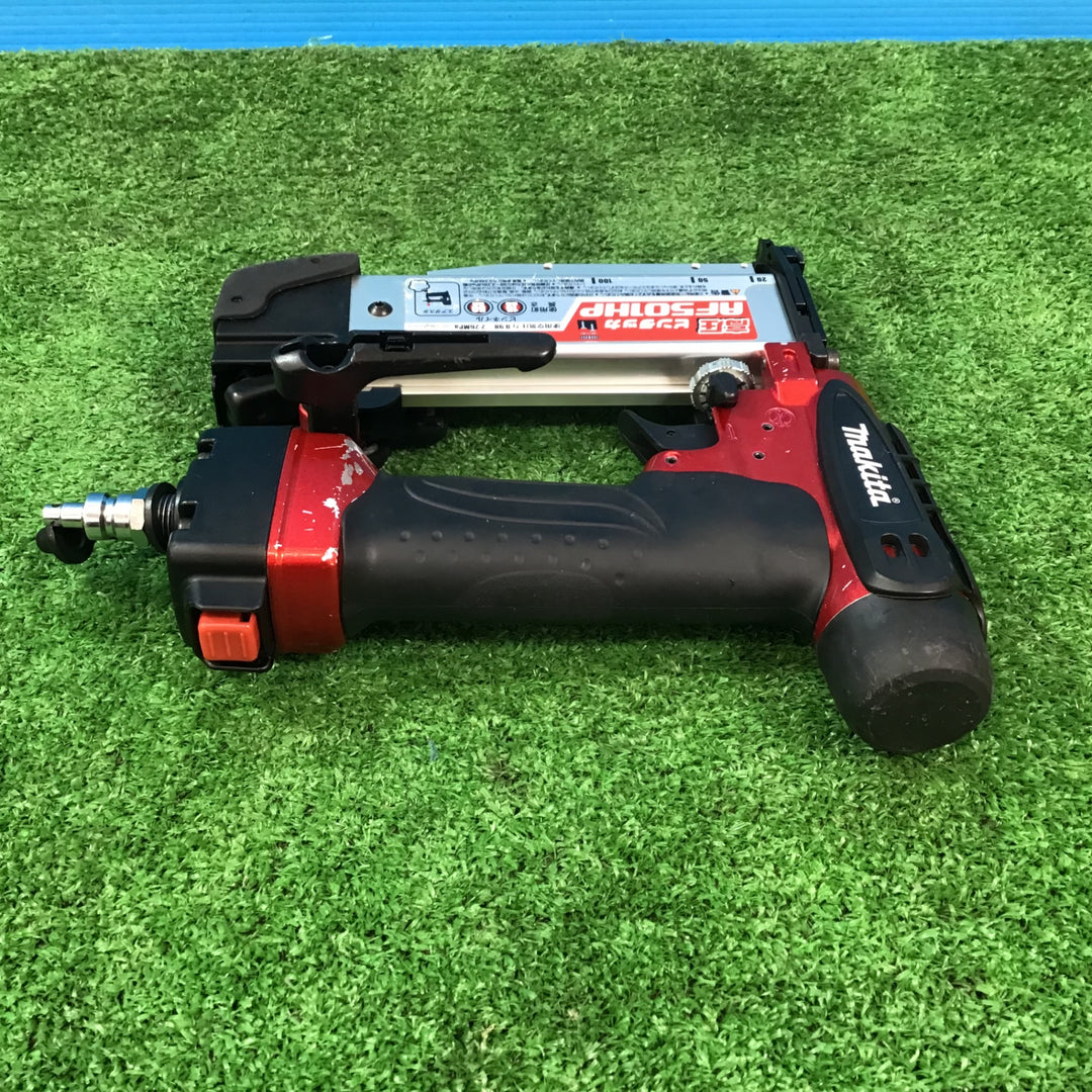 マキタ(makita) 高圧ピンネイラ AF501HP【藤沢店】