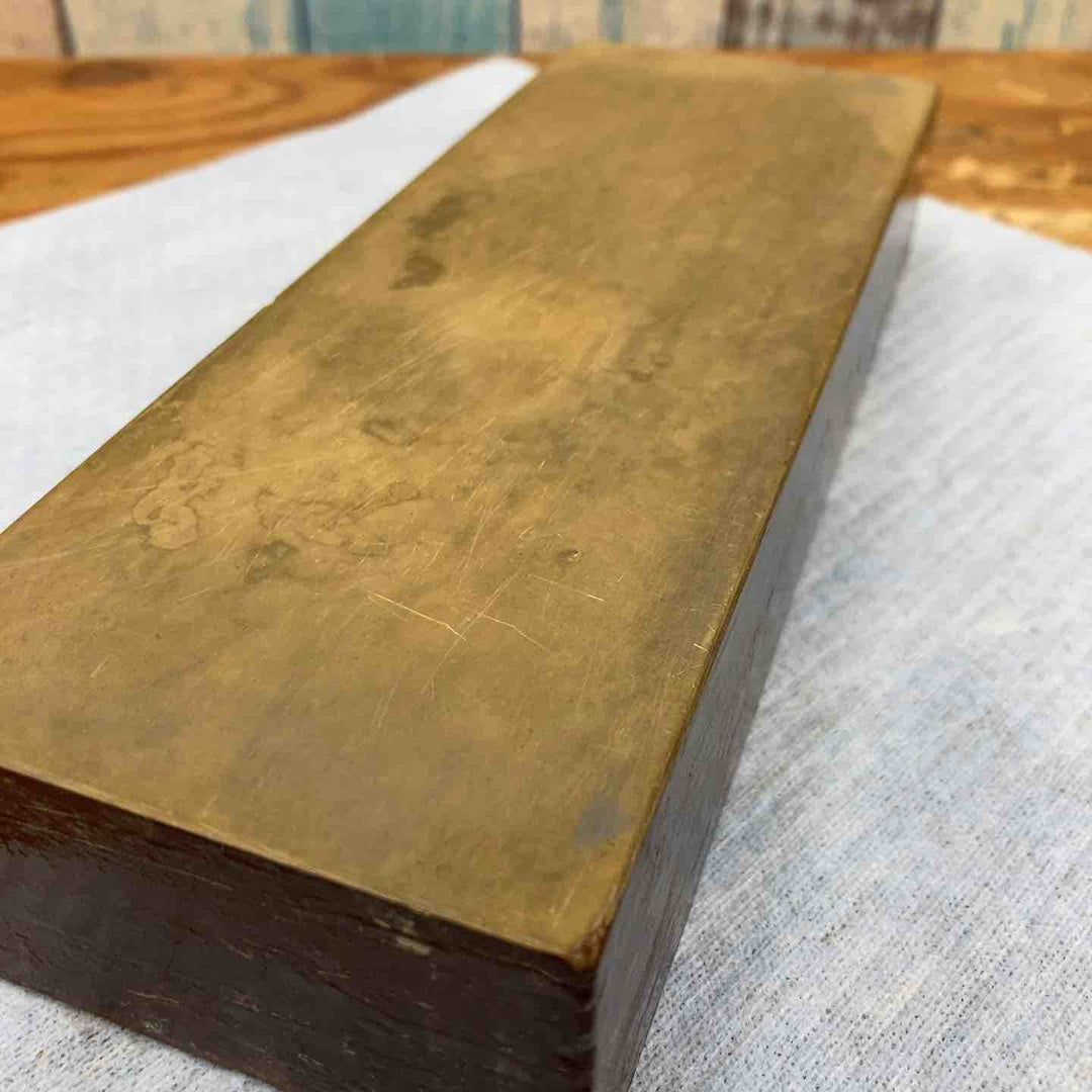 【中古品】天然砥石 仕上げ 産地不明 1600g【柏店】
