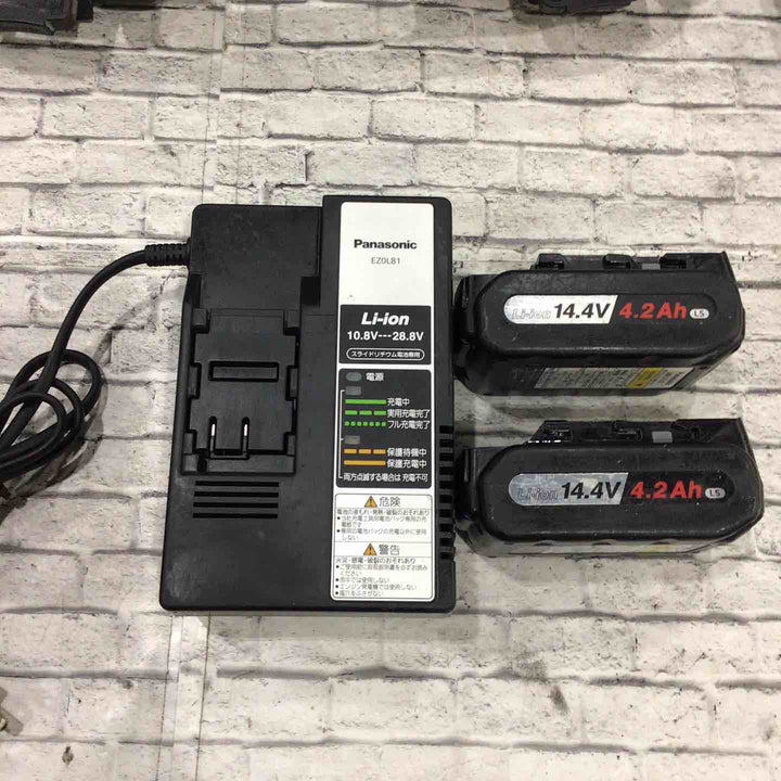 ◇パナソニック(Panasonic) コードレス角穴カッター EZ4543LS2S-B【川口店】
