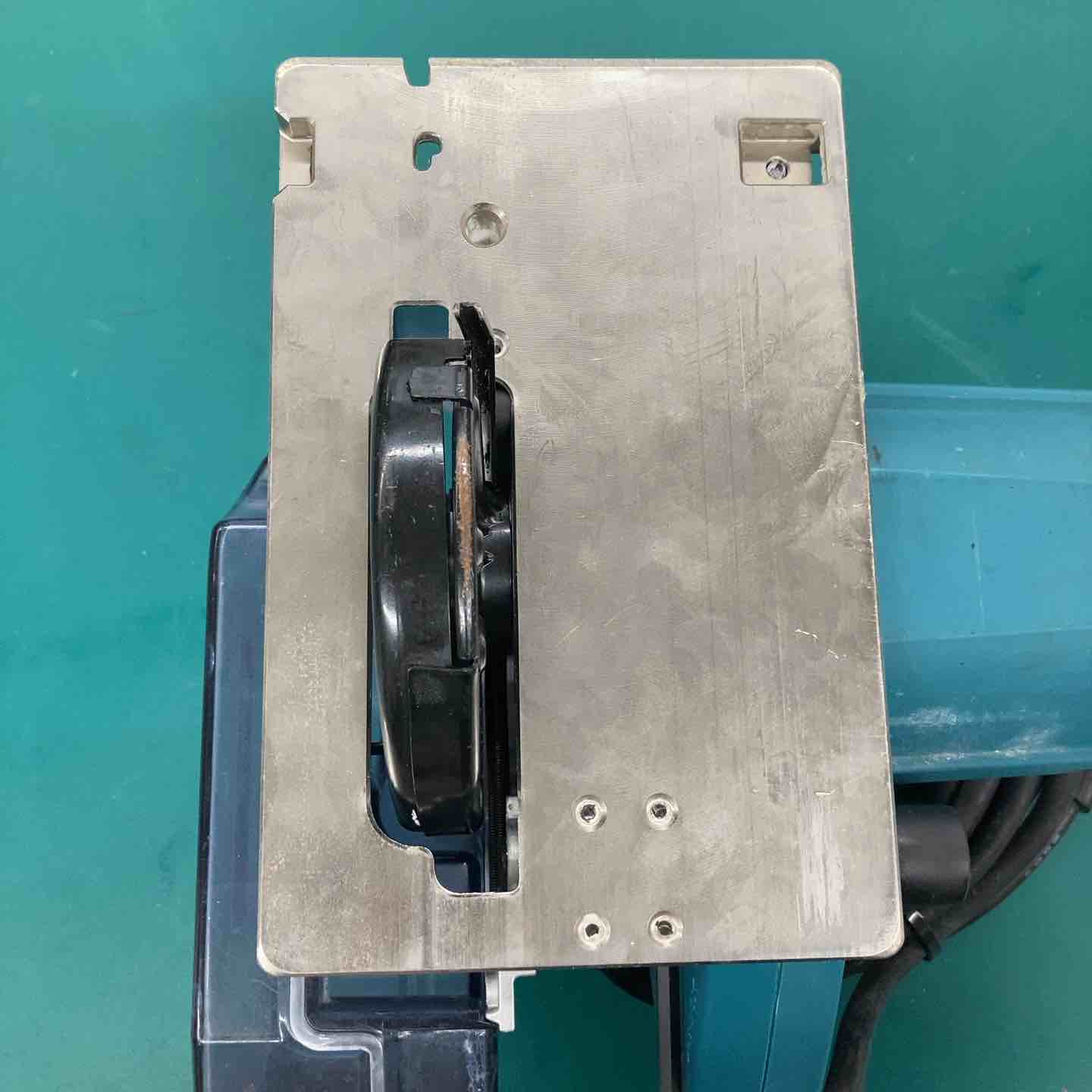 ◇マキタ(makita) 100mm防じん丸のこ 5044KB 90～106㎜対応 本体のみ