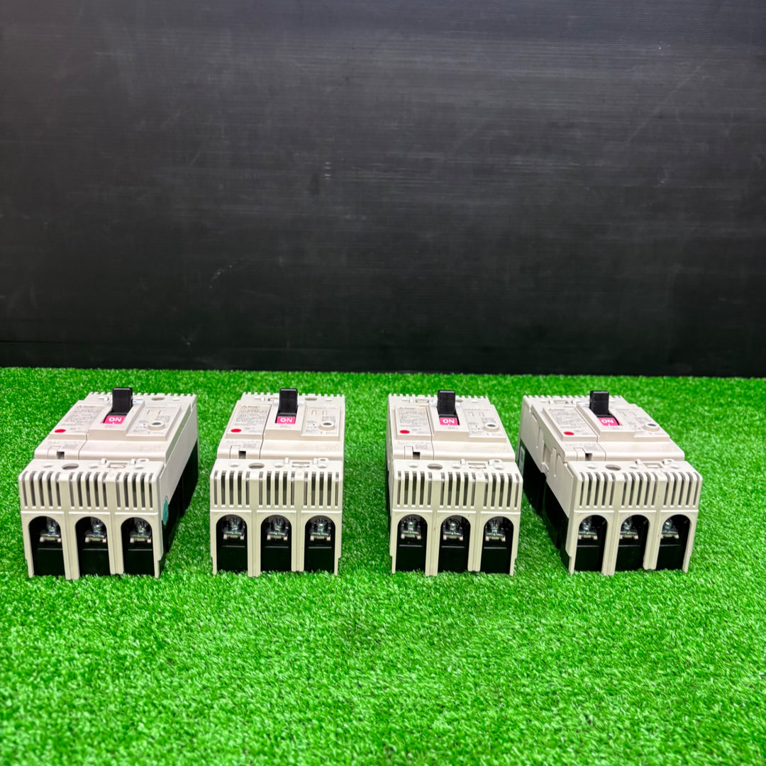 【未使用保管品】三菱電機 漏電遮断器 3P 30A 14V30 NV63-CV4点※一度取付け※【電材館越谷店】