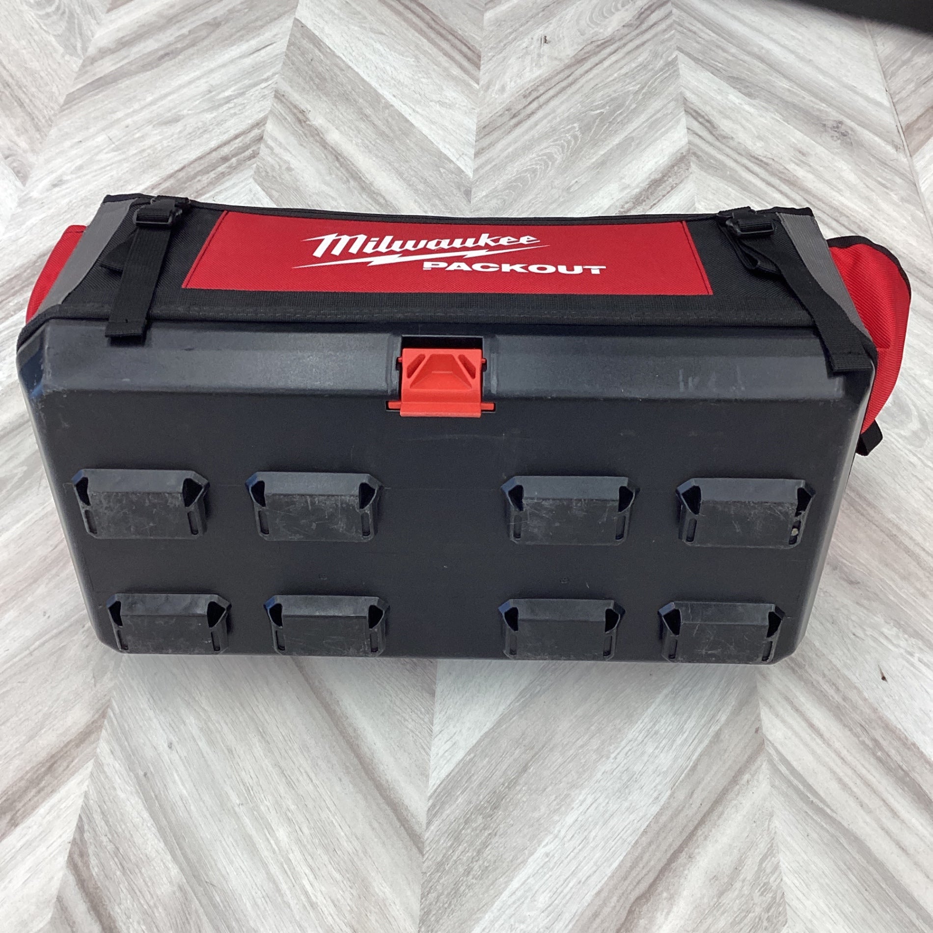 Milwaukee ミルウォーキー PACKOUT トートバッグ 48-22-8320 付 ツール