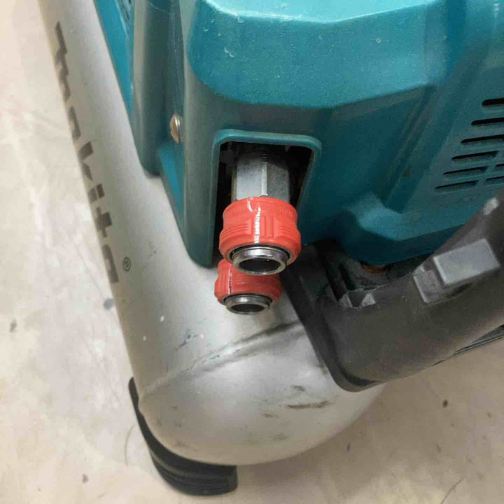 ★マキタ(makita) エアコンプレッサー AC462XGH【町田店】
