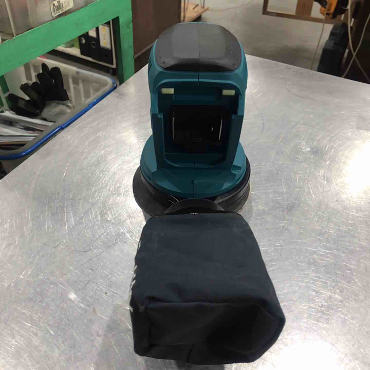 ★マキタ(makita) コードレスランダムオービットサンダ BO180DZ【川口店】