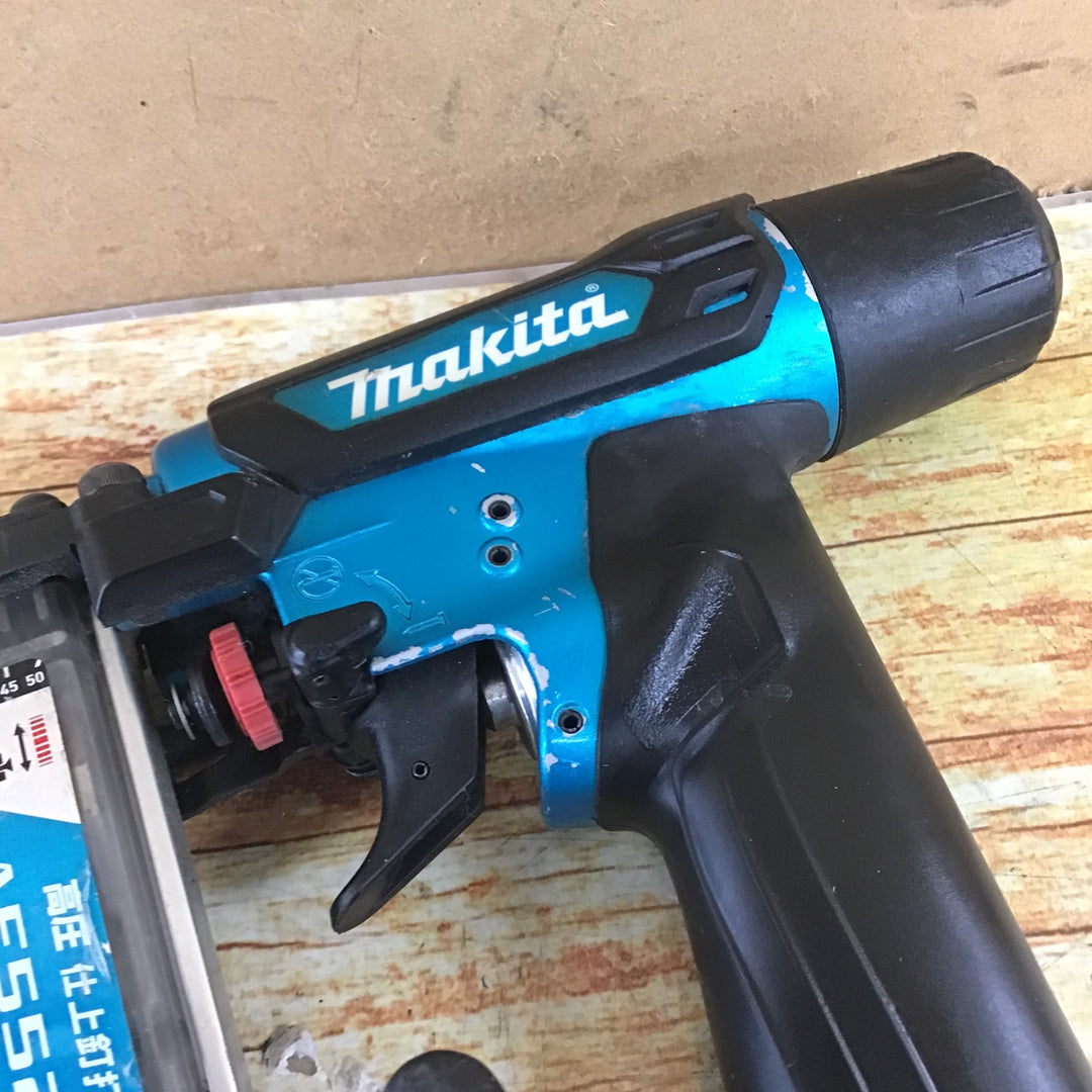 マキタ(makita) 高圧フィニッシュネイラ AF552H【川崎店】