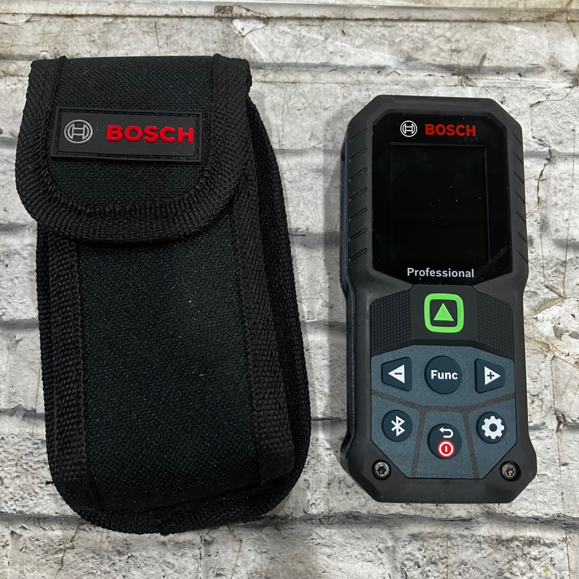 〇ボッシュ(BOSCH) グリーンレーザー距離計 GLM50-27CG【川口店】 – アクトツールオンラインショップ