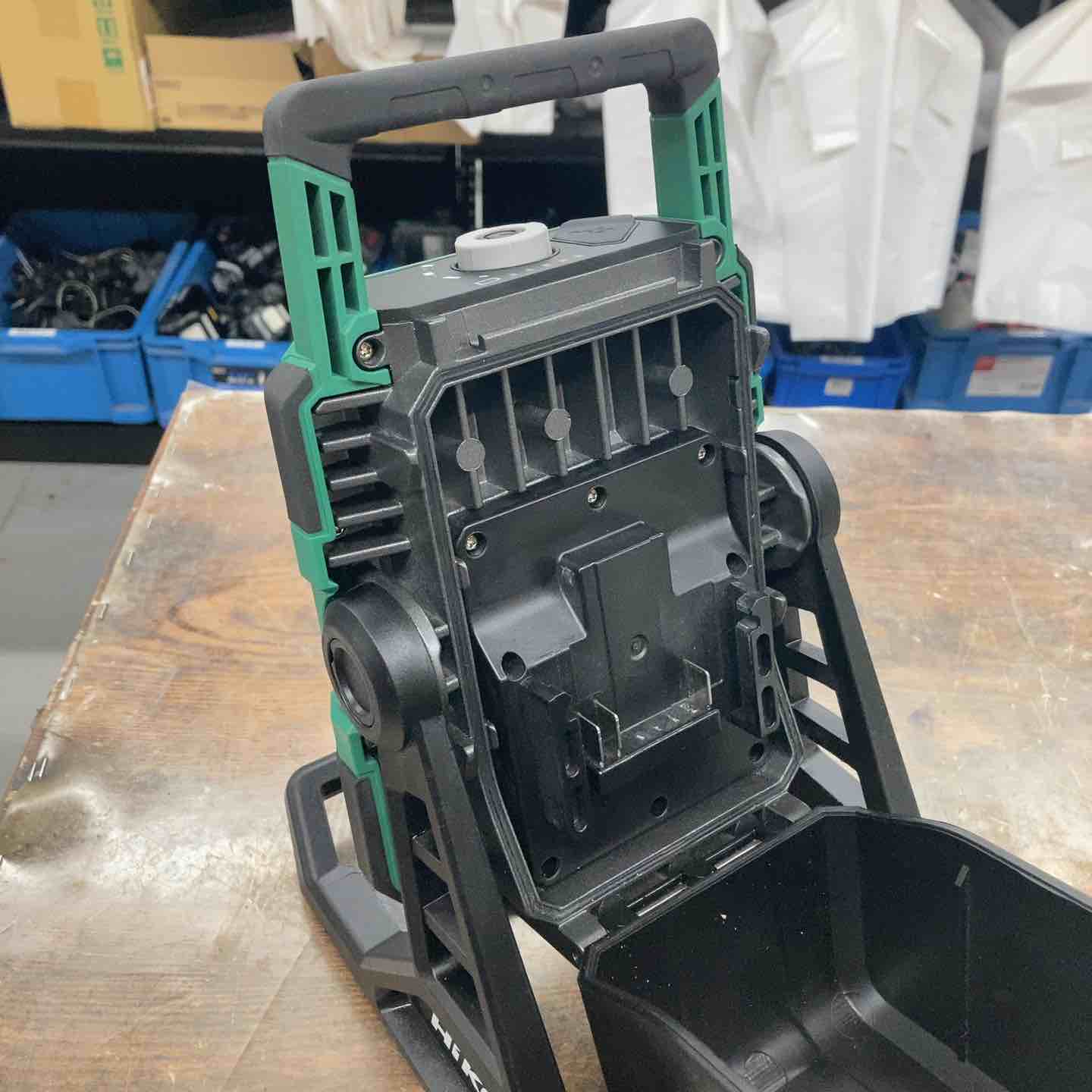 【中古】ハイコーキ　コードレスワークライト　UB18DC(NN)【ハンズクラフト熊本けやき通り店】【店頭取引限定】 HiKOKI UB18DC(NN) 18V コードレスワークライト 買取りました