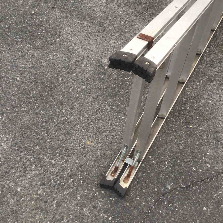 【現状品 / 店頭受取り限定】 長谷川工業/Hasegawa  長尺専用脚立 TOP2.0-24 8尺 (TOP-24) 【鴻巣店】