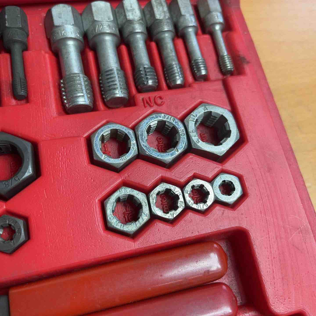 スナップオン Snap-on RTD42 42ピース タップ ダイス ネジ山修正セット RETHREADING SET　【越谷店】