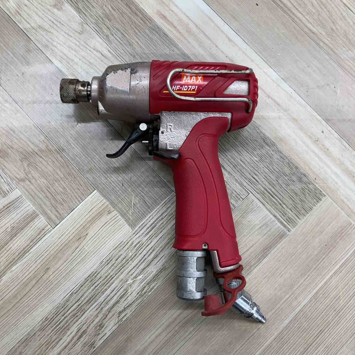 MAX AT-ID750P エアインパクトドライバー【リライズ野田愛宕店】【中古】管理番号：IT7X54MSPJN4 〇マックス(MAX) 常圧エアインパクトドライバ AT-ID750P【川崎店