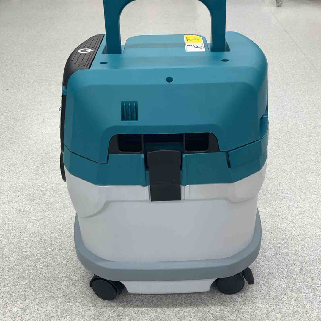 ★マキタ(makita) 15L集じん機(乾湿両用) VC1520【八潮店】