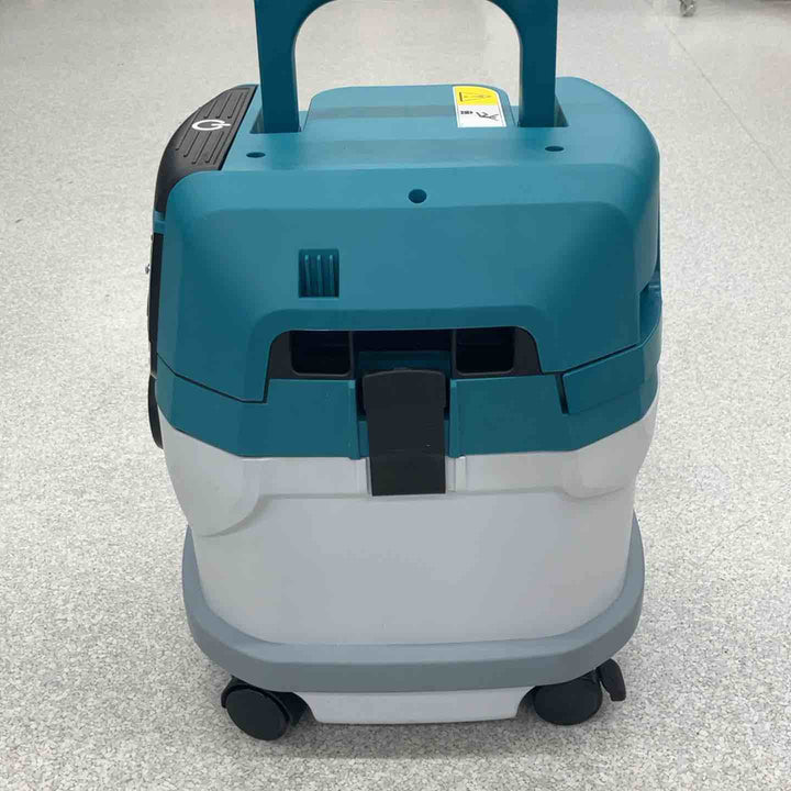 ★マキタ(makita) 15L集じん機(乾湿両用) VC1520【八潮店】