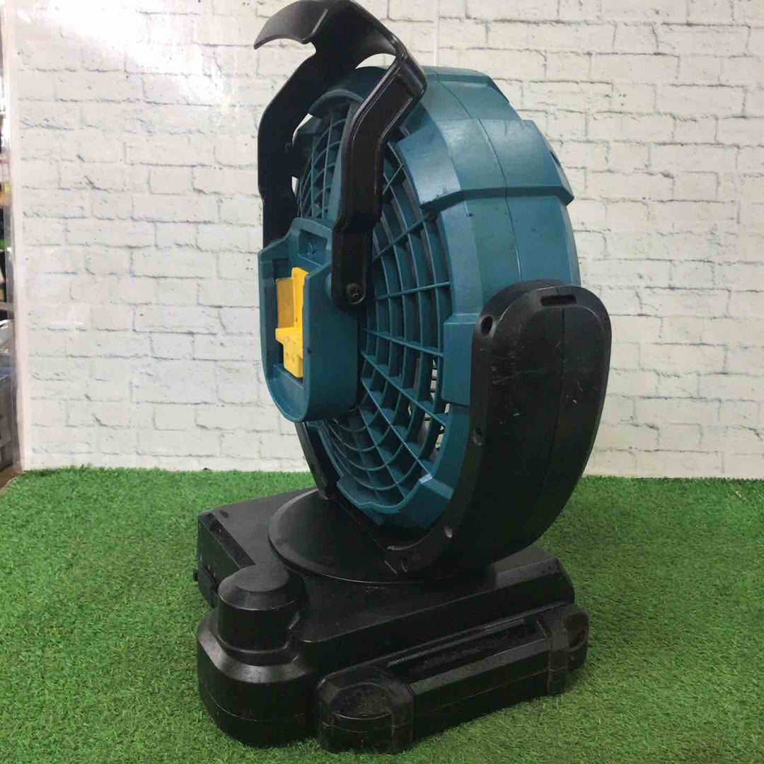 ★マキタ(makita) コードレスファン CF102DZ(本体のみ)【町田店】