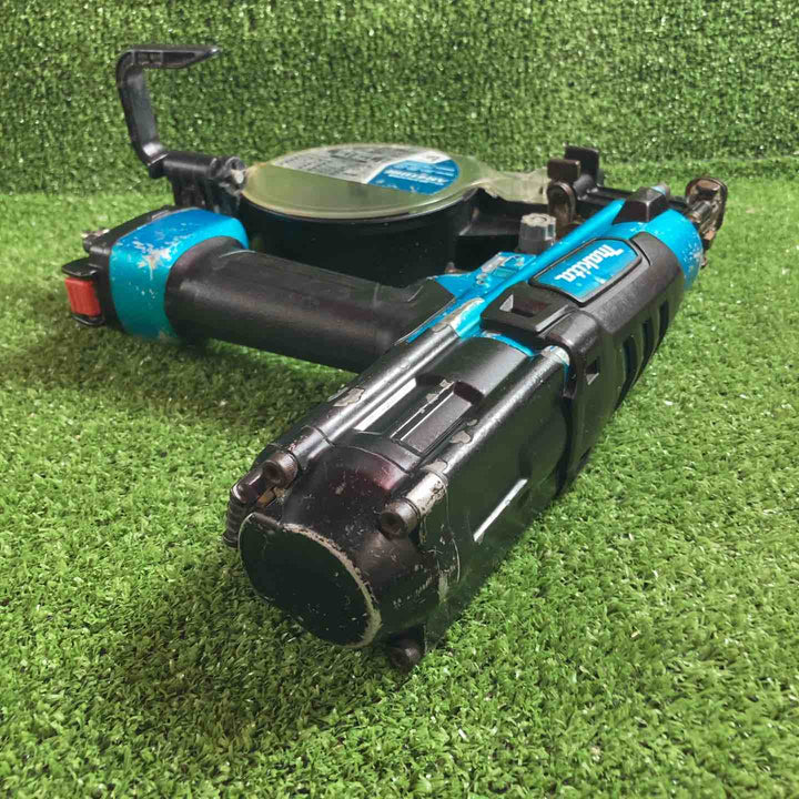 ★マキタ(makita) 高圧エアネジ打ち機 AR411HRM【川崎店】