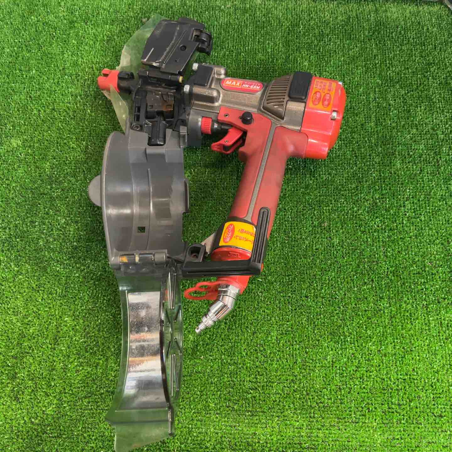 ◇マックス(MAX) 高圧ロール釘打(コイルネイラ) HN-65M【草加店】 ◇マックス(MAX) 高圧ロール釘打(コイルネイラ) HN-65M【草加店